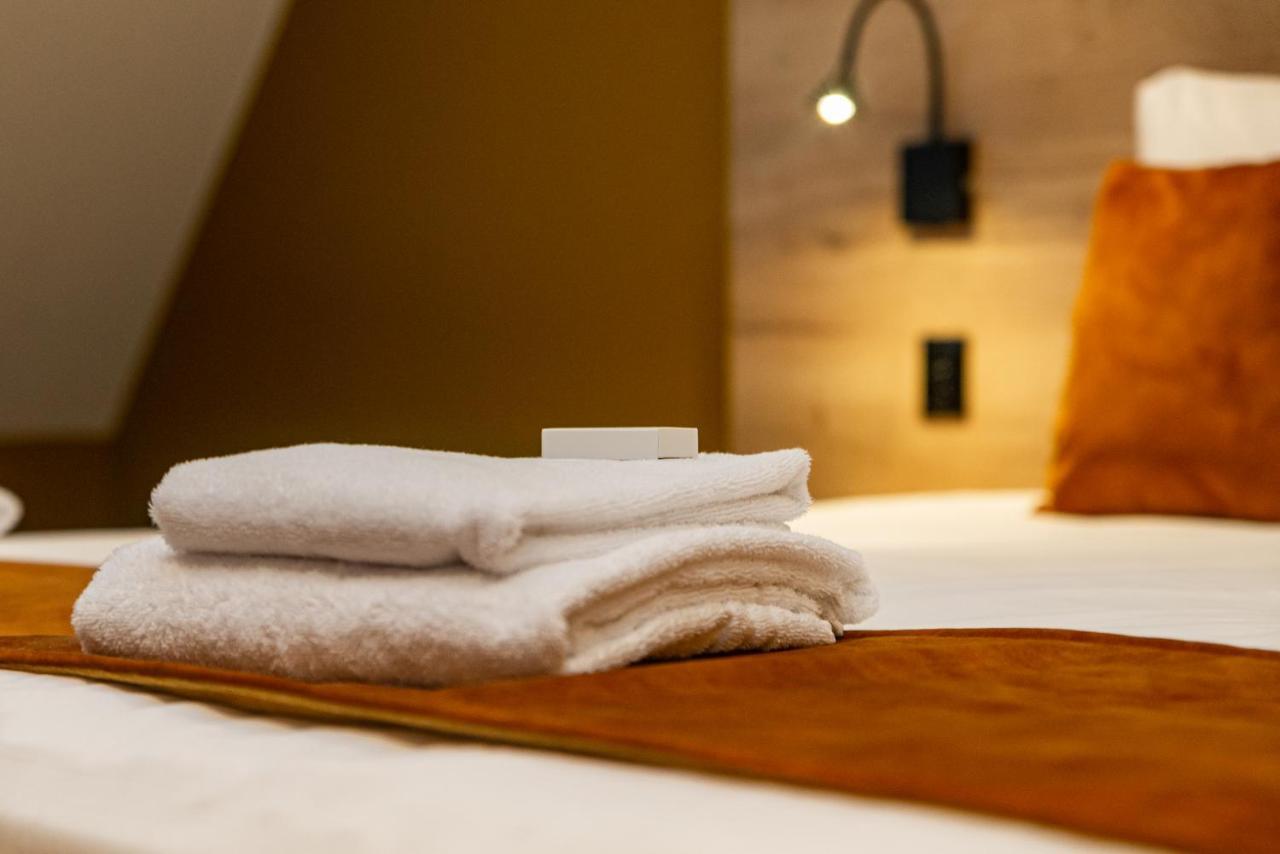 Hotel Onder De Linden Roden Luaran gambar