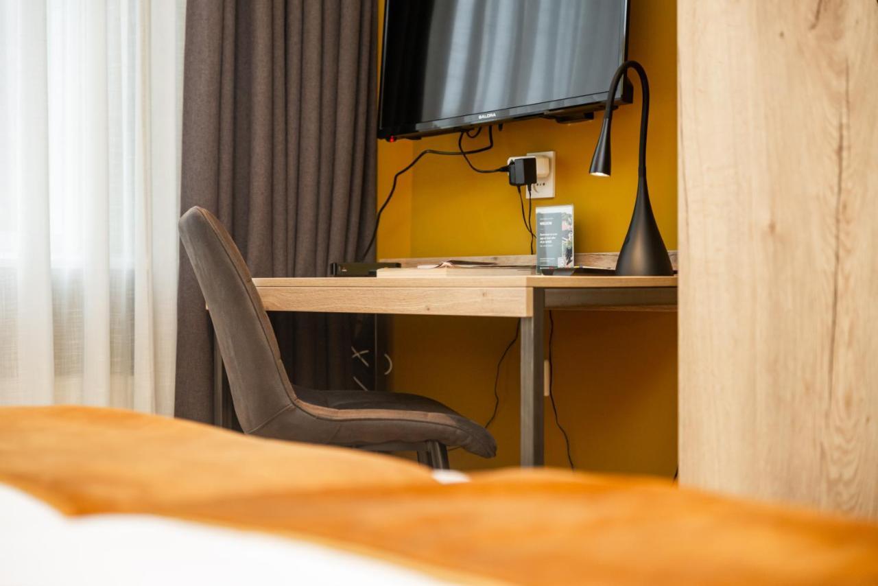 Hotel Onder De Linden Roden Luaran gambar