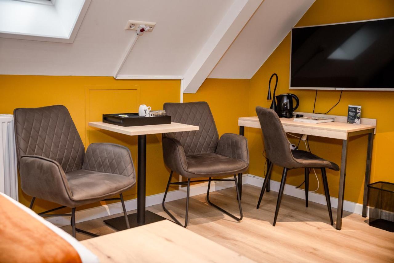 Hotel Onder De Linden Roden Luaran gambar