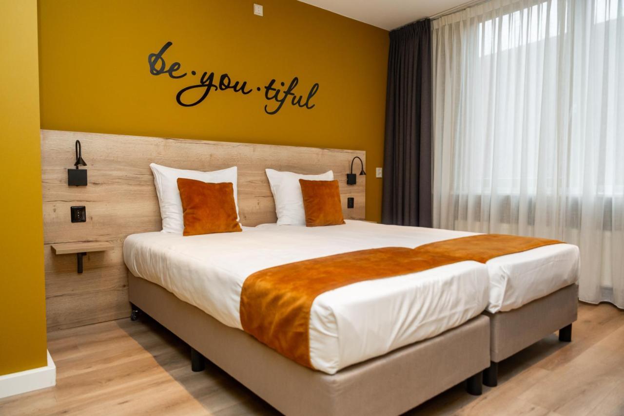 Hotel Onder De Linden Roden Luaran gambar