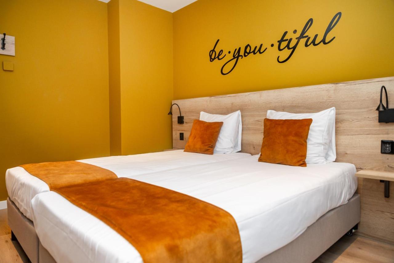 Hotel Onder De Linden Roden Luaran gambar