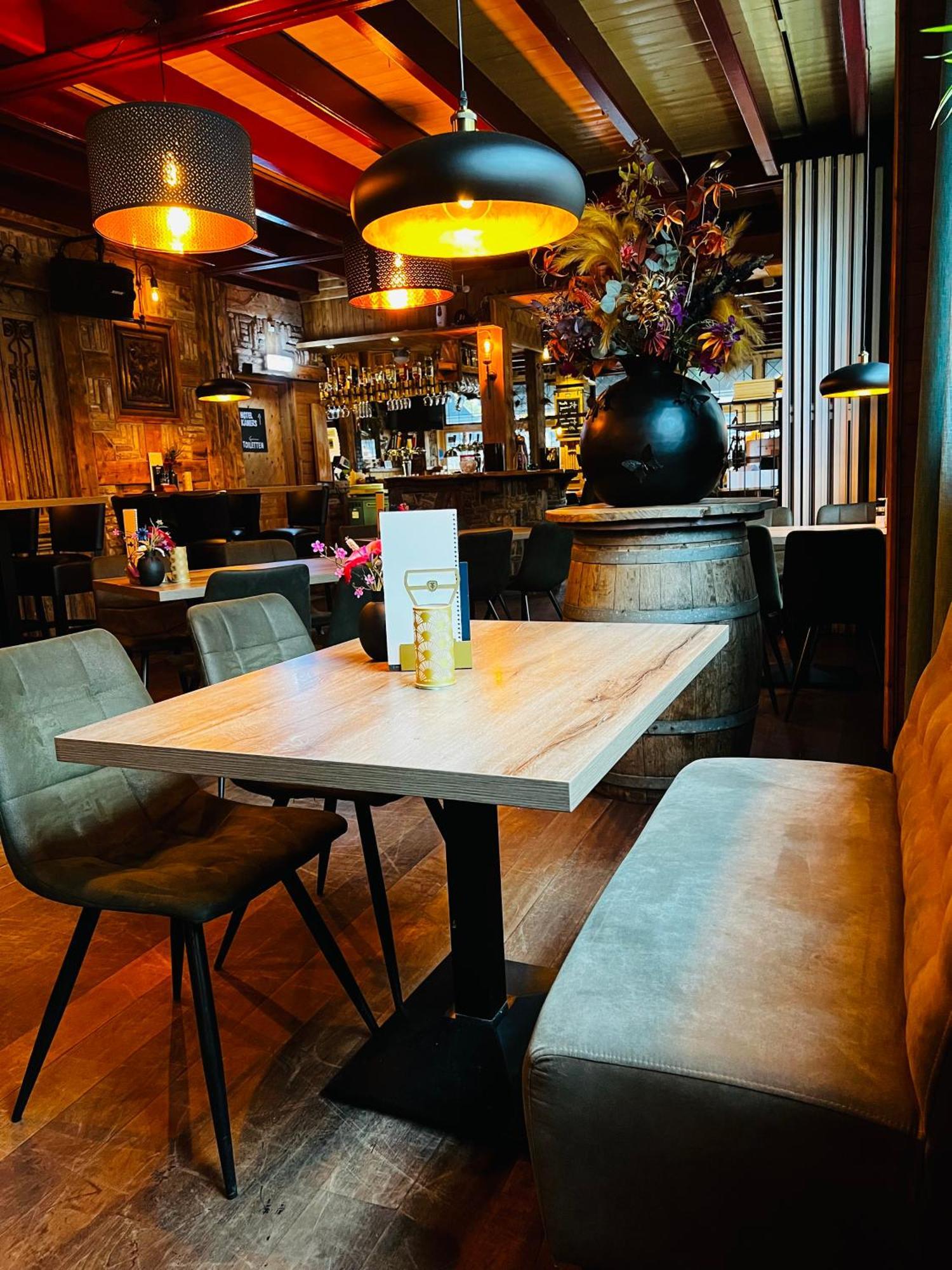 Hotel Onder De Linden Roden Luaran gambar